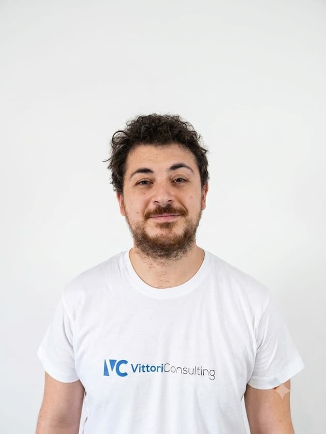 Fancesco - Project Manager VittoriConsulting Marketing Roma